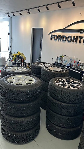 Product image 8 of 9