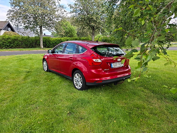 Ford Focus 5 of 5