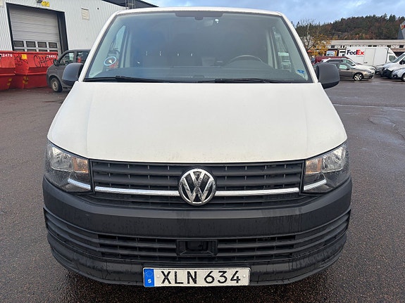 Volkswagen Transporter 2 of 5