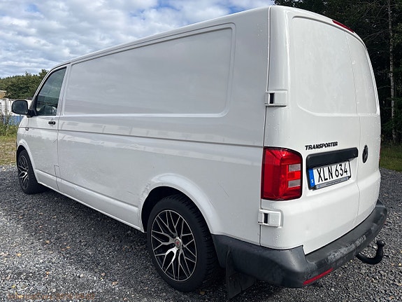 Volkswagen Transporter 7 of 27
