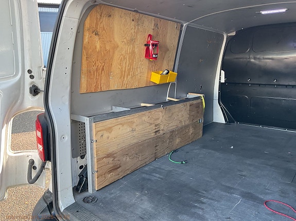 Volkswagen Transporter 11 of 27