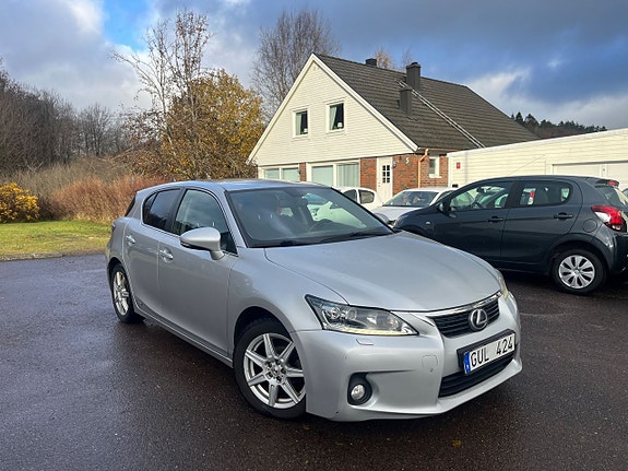 Lexus CT200h