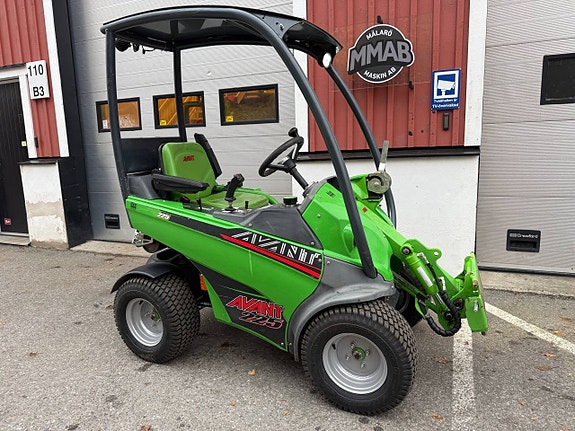 Avant 225