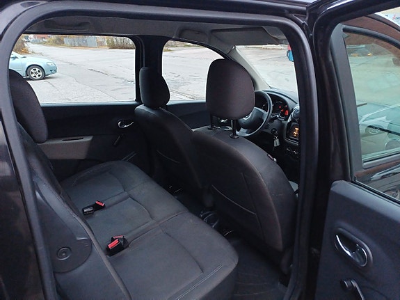 Dacia Lodgy 16 of 24