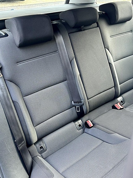 Volkswagen Golf VII 7 of 10