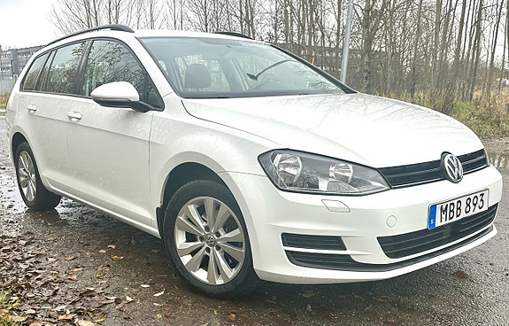 Volkswagen Golf VII 3 of 10