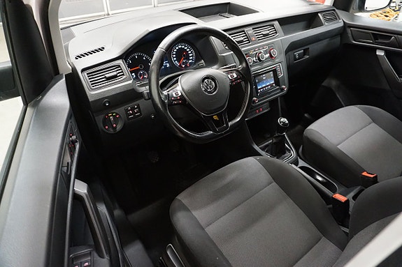 Volkswagen Caddy 15 of 24