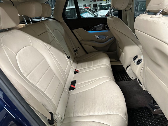 Mercedes-Benz GLC220 d 12 of 27