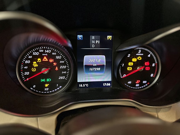 Mercedes-Benz GLC220 d 17 of 27