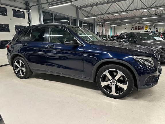 Mercedes-Benz GLC220 d 6 of 27