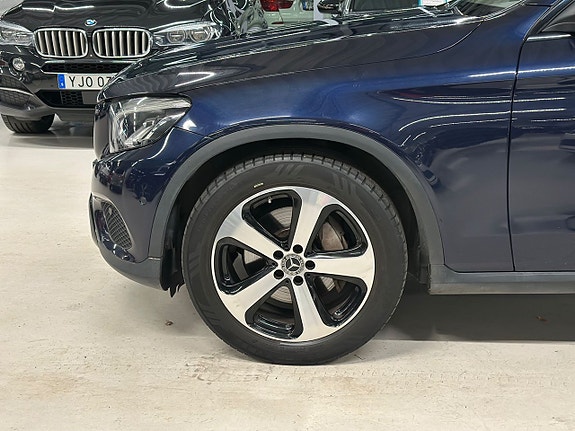 Mercedes-Benz GLC220 d 4 of 5