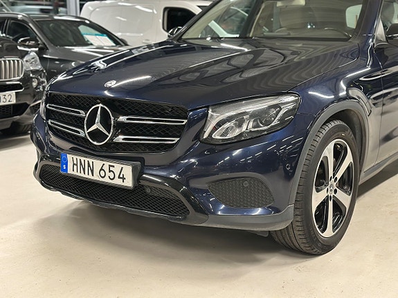 Mercedes-Benz GLC220 d 22 of 27