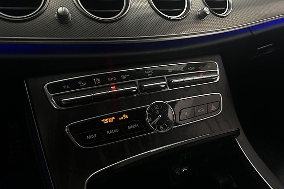 Mercedes-Benz E220 d 24 of 30