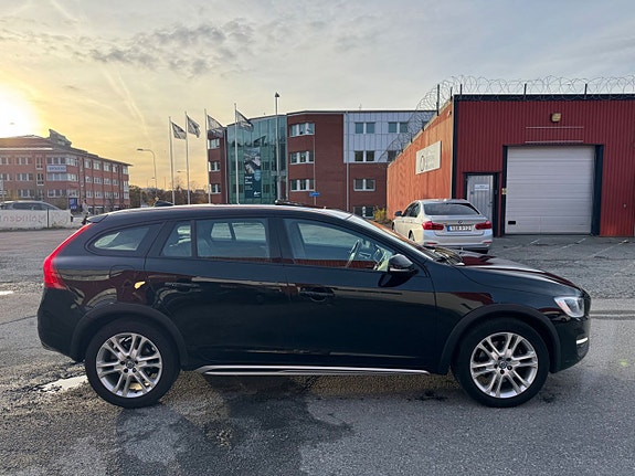 Volvo V60 Cross Country
