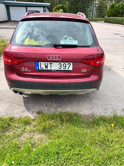 Audi A4 4 of 5