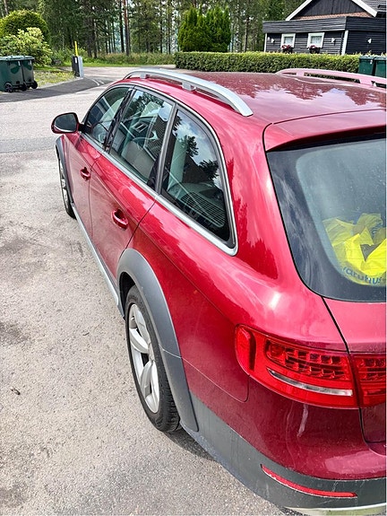 Audi A4 3 of 5