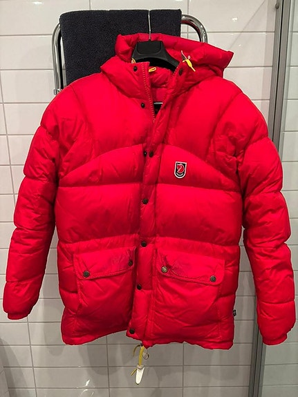 Product image 1 of 2