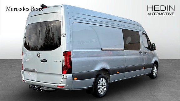 Mercedes-Benz Sprinter 319 2 of 12
