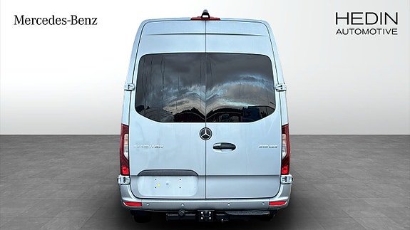 Mercedes-Benz Sprinter 319 7 of 12