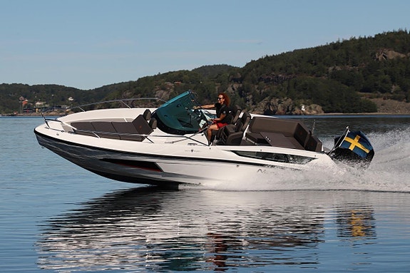 Nordkapp  Enduro 805 | Me V8-300 Fotobåt | HÖSTPRIS