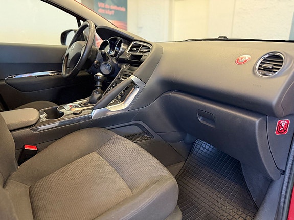 Peugeot 3008 6 of 13