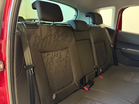 Peugeot 3008 9 of 13