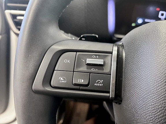 Citroen C4 X 8 of 18