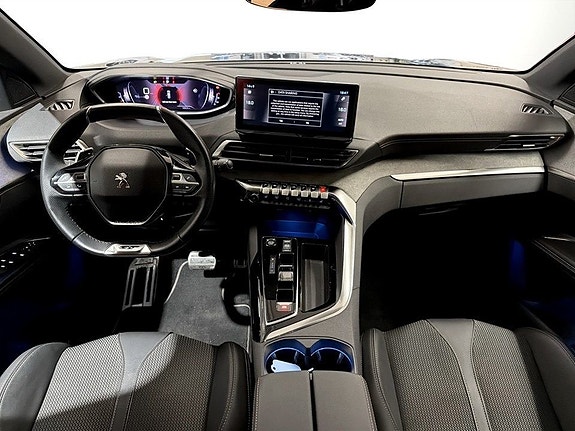 Peugeot 5008 7 of 16
