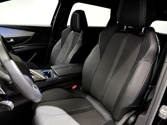 Peugeot 5008 5 of 5