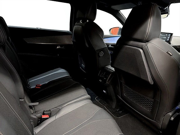 Peugeot 5008 14 of 16