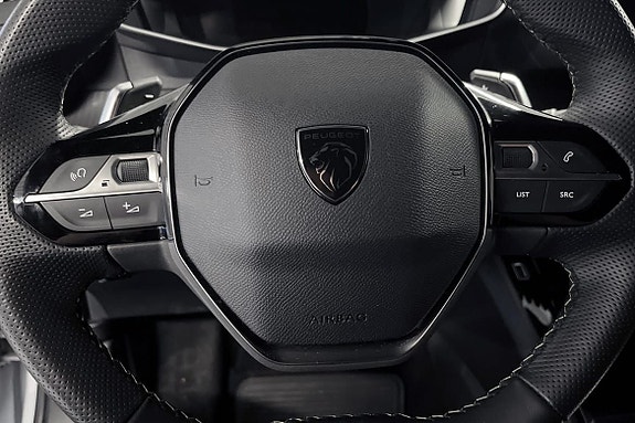 Peugeot 2008 8 of 13