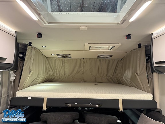 Knaus L!VE I 700 MEG 17 of 21