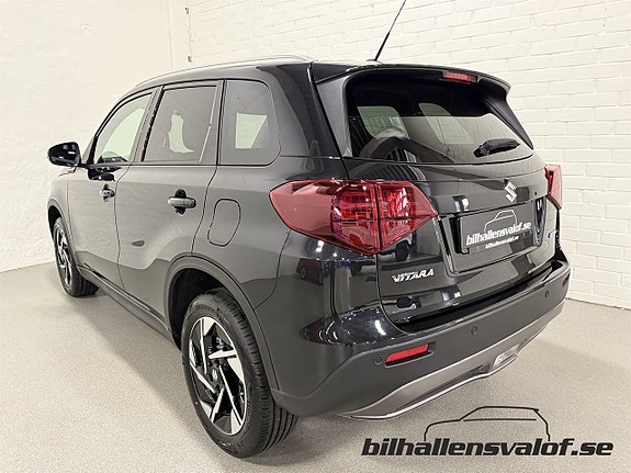 Suzuki Vitara 10 of 12