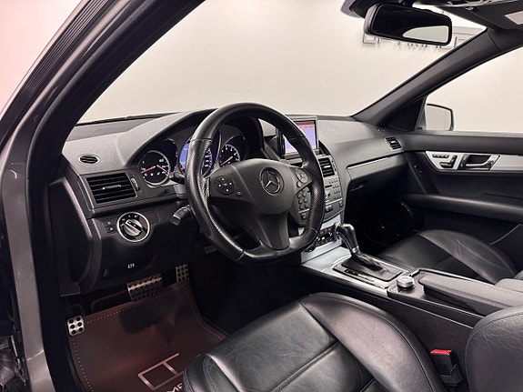 Mercedes-Benz C63 6 of 18