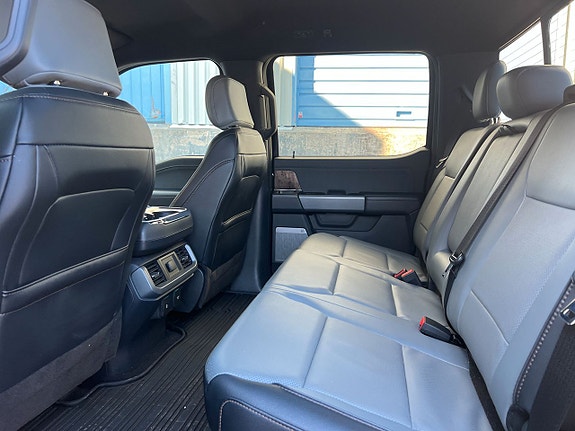 Ford F-150 9 of 14