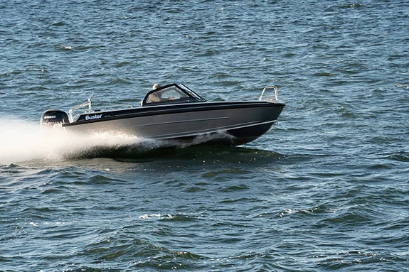 Buster XL VMAX + Yamaha VF115XA - 2026 3 of 3