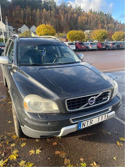 Volvo XC90 3 of 6