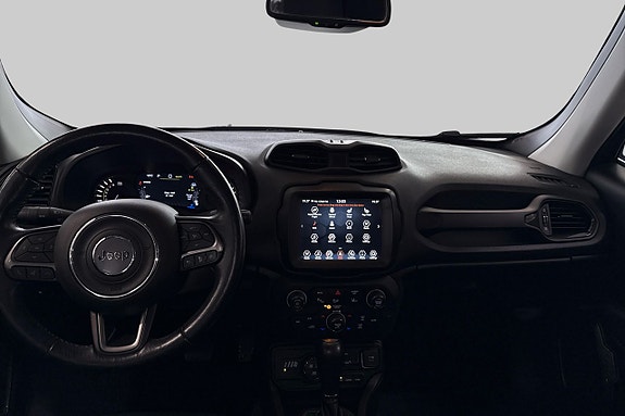 Jeep Renegade 7 of 12
