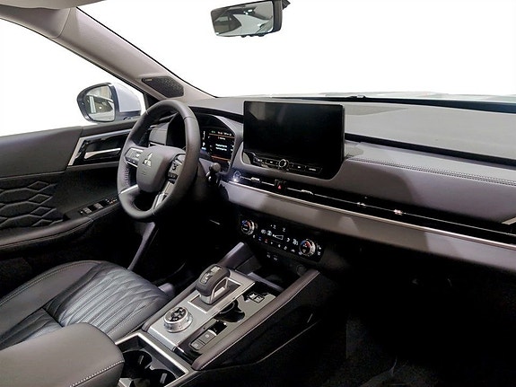 Mitsubishi Outlander 7 of 14