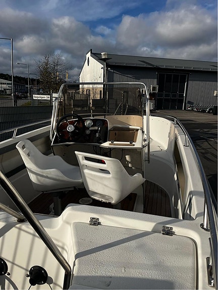 Ryds 550GTS Evinrude e-tec 90hk med vagn 6 of 8