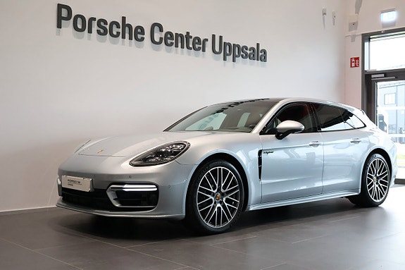 Porsche Panamera 4