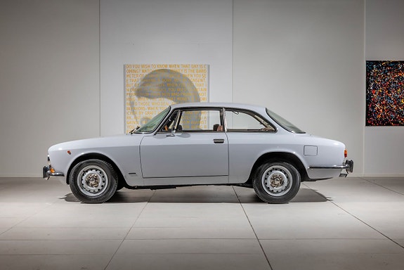 Alfa Romeo GT 25 of 27