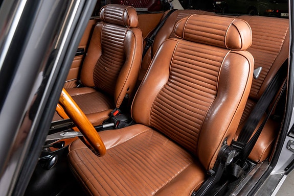 Alfa Romeo GT 19 of 27