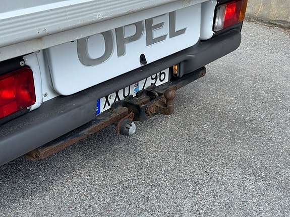 Opel Vivaro 9 of 16