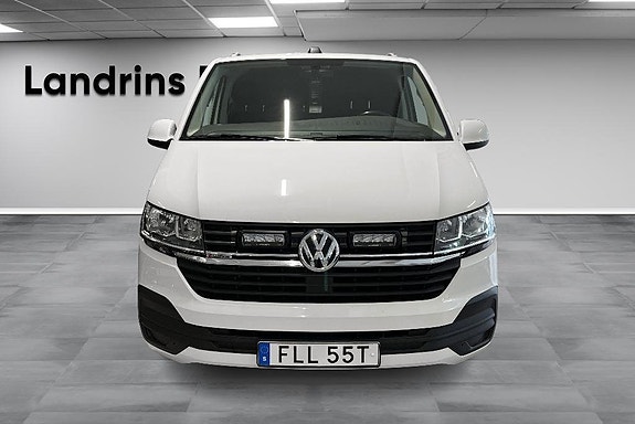Volkswagen Transporter 2 of 5