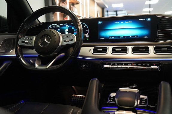 Mercedes-Benz GLS400 d 14 of 21