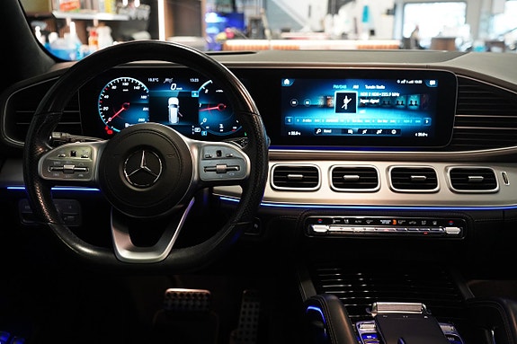 Mercedes-Benz GLS400 d 15 of 21