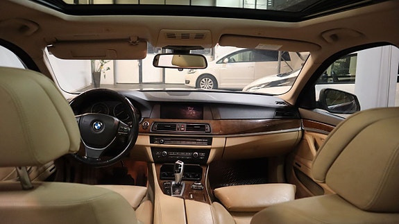 BMW 525 8 of 12