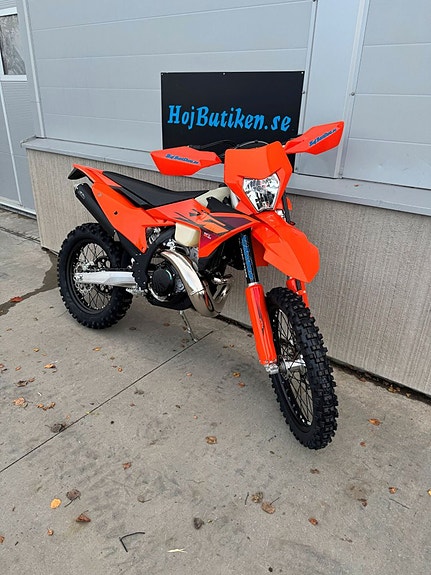 KTM XC-W 250 2 of 6