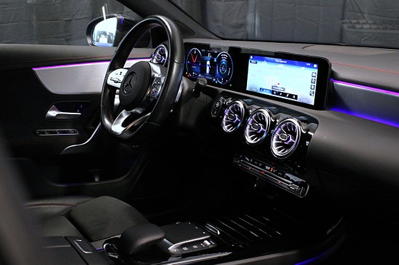 Mercedes-Benz CLA220 d 17 of 29